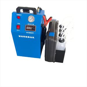 Dispositif d'entretien automatique de voiture de purgeur de liquide de système de freinage électrique automatique en métal portatif avec la tension DC/AC pour le changeur d'<span class=keywords><strong>huile</strong></span> de frein - Product Image 4