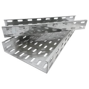 Bandeja de Cables Perforada de Acero Inoxidable 304 de 300 mm Personalizada para Instalación Bajo Piso en Plantas Químicas y Entornos Hostiles - Product Image 5