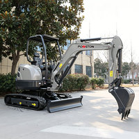 Mini-excavatrice de 2,7 tonnes avec moteur Kubota, excavatrice sur chenilles, petite excavatrice, machine de construction compacte