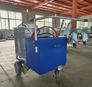 Machine de marquage routier thermoplastique tout-en-un : fusion et peinture simultanées - Product Image 6