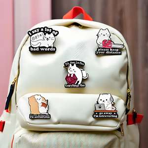 مصنع مخصص مطلية بالذهب من النحاس الأصفر وسبائك الزنك شعارات معدنية لطية صدر السترة دبوس لينة مطلية بالمينا الصلب للهدايا التذكارية - Product Image 1