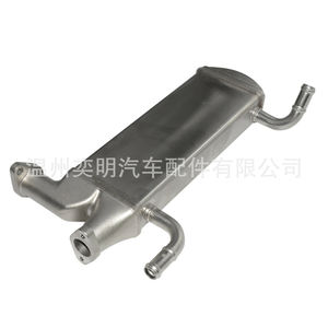 Refroidisseur EGR Volkswagen 03L131511Q 03L131511A en acier inoxydable, pièce de système d'échappement refroidi par eau EGR105 - Product Image 1