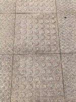 Dalles de pavage tactiles en granit blanc sésame G603 pour métros et trottoirs - Conformes ADA pour la construction de voies pour aveugles