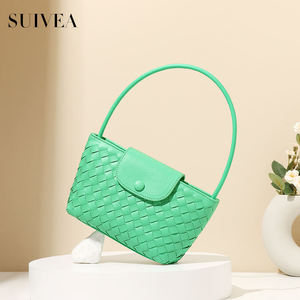 Nueva calidad táctil versátil para mujer, bolso trenzado con asa tejida a la moda Simple, bolso cruzado de punto, bolso hecho a mano - Product Image 4