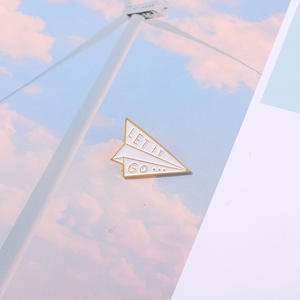 シンプルな文字飛行機形状合金ドリッピングオイル彫刻衣類アクセサリー,スタイリッシュな流行のINS Let It Goブローチ - Product Image 1