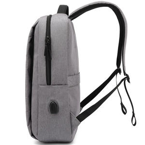 Mochila deportiva resistente al agua para hombre, mochila de nylon de gran capacidad con carga usb para ordenador portátil, gran capacidad - Product Image 3