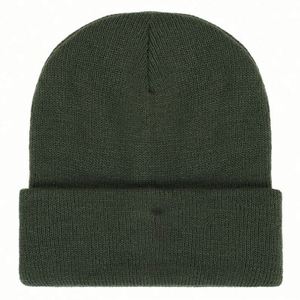 Bonnet en tricot uni 100% acrylique avec broderie de logo personnalisé, vente en gros auprès des fabricants - Product Image 5