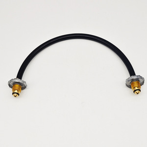 Adaptateur de tuyau de remplissage de bouteille de propane pour l'échange de réservoirs de gaz extérieurs en Amérique du Nord, en Australie et au Royaume-Uni - Product Image 2