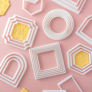 Ensemble <span class=keywords><strong>de</strong></span> moules à <span class=keywords><strong>biscuits</strong></span> géométriques <span class=keywords><strong>de</strong></span> <span class=keywords><strong>base</strong></span>, ronds, carrés, arqués, <span class=keywords><strong>en</strong></span> forme <span class=keywords><strong>de</strong></span> fondant Outils <span class=keywords><strong>de</strong></span> cuisson pour le bricolage - Product Image 3