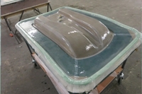 Matériau en silicone liquide pulvérisable à durcissement rapide pour sacs sous vide, moulage composite de pales d'éoliennes et infusion composite marine