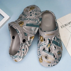 Nouvelles sandales tendance pour hommes, sabots, pantoufles, semelle souple, sandales de plage pour hommes, sabots, impression couleur, respirantes, Zapatillas Hombre - Product Image 6