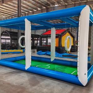 Dron de Fútbol Inflable Personalizado de Fábrica para Actividades Comerciales o Eventos, con Obstáculos y Arena - Product Image 4