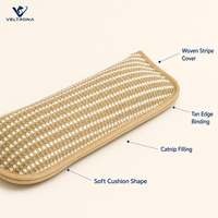 Coussin à l'herbe à chat pour chats, jouet en forme de coussin rempli d'herbe à chat avec tissu rayé tissé, coussin réconfortant à l'herbe à chat pour chats d'intérieur