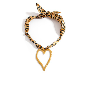 สร้อยคอผ้าพันคอผ้าไหมพิมพ์ลายเสือดาวพร้อมจี้หัวใจสีทองเครื่องประดับแฟชั่นสำหรับของขวัญผู้หญิง - Product Image 5