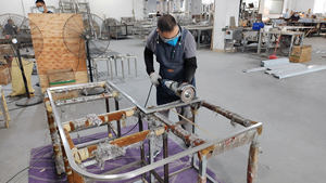 होटल रेस्तरां या कैंटीन के उपयोग के लिए अनुकूलित स्टेनलेस स्टील डाइनिंग कार्ट हटाने योग्य खाद्य ट्रॉली - Product Image 6