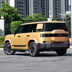 Véhicule d'<span class=keywords><strong>occasion</strong></span> très demandé : <span class=keywords><strong>Equation</strong></span> Leopard Titanium 7 Modèle 2025, 190 km, 4x4, Hybride rechargeable, SUV intermédiaire à grand format - Product Image 2