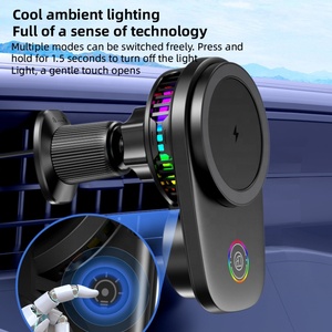Cargador Inalámbrico Magnético Premium de 15W para Auto con Ventilador de Refrigeración Semiconductor, Luz RGB y Fuerte Imán N52 para iPhone y <span class=keywords><strong>Samsung</strong></span> - Product Image 3