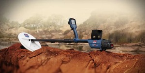 Détecteurs de métaux en or de haute technologie Monster 1000 efficaces et recommandés, fabriqués aux États-Unis, en vente - Product Image 3