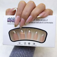 Faux ongles en gel souple français, vente en gros d'usine, longs ongles amande nude et dorés à la française, réutilisables.