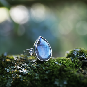 Bague en labradorite bleue naturelle, argent sterling 925, pierre précieuse labradorite faite à la main, bijoux pour femmes, bague de mariage, cadeau pour femmes - Product Image 1
