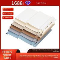 Revêtements de toiture et panneaux de soffite extérieurs en PVC modernes, imperméables et résistants aux UV pour la rénovation des maisons anciennes, panneaux muraux en PVC