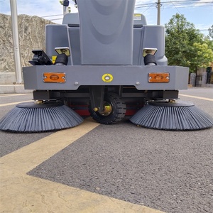 Tùy Chỉnh Ride-On Điện Chổi Robot Đô Thị Quét Nhà Máy Công Nghiệp Kho Đường Phố Làm Sạch Nước-Động Cơ Điện - Product Image 2