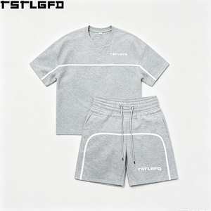 Conjunto de dos piezas de streetwear con cintura doble personalizada, pantalón corto y top de tejido grueso gris jaspeado con logo en capas, venta al por mayor - Product Image 4