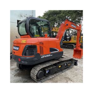 Mini-pelleuse sur chenilles hydraulique Doosan DH55 d'occasion, 5 à 6 tonnes - Product Image 6