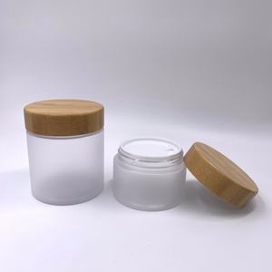 Vente en gros de pots cosmétiques en plastique PET transparent givré de 150 ml, 250 ml, 500 ml avec couvercle en bambou, large ouverture, pot pour beurre corporel de 16 oz - Product Image 2