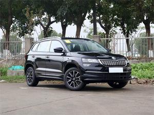 Accettiamo Ordini Personalizzati 2024 <span class=keywords><strong>Skoda</strong></span> <span class=keywords><strong>Karoq</strong></span> Tsi280 Fwd SUV 1.4t Automatico, Interni Spaziosi, Bagagliaio Pratico, Auto Familiare, Fari a LED - Product Image 3