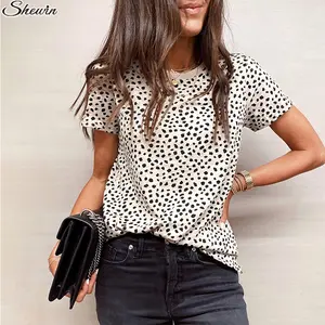 卸売ファッションTシャツヴィンテージチータープリントクルーネック半袖女性Tシャツ