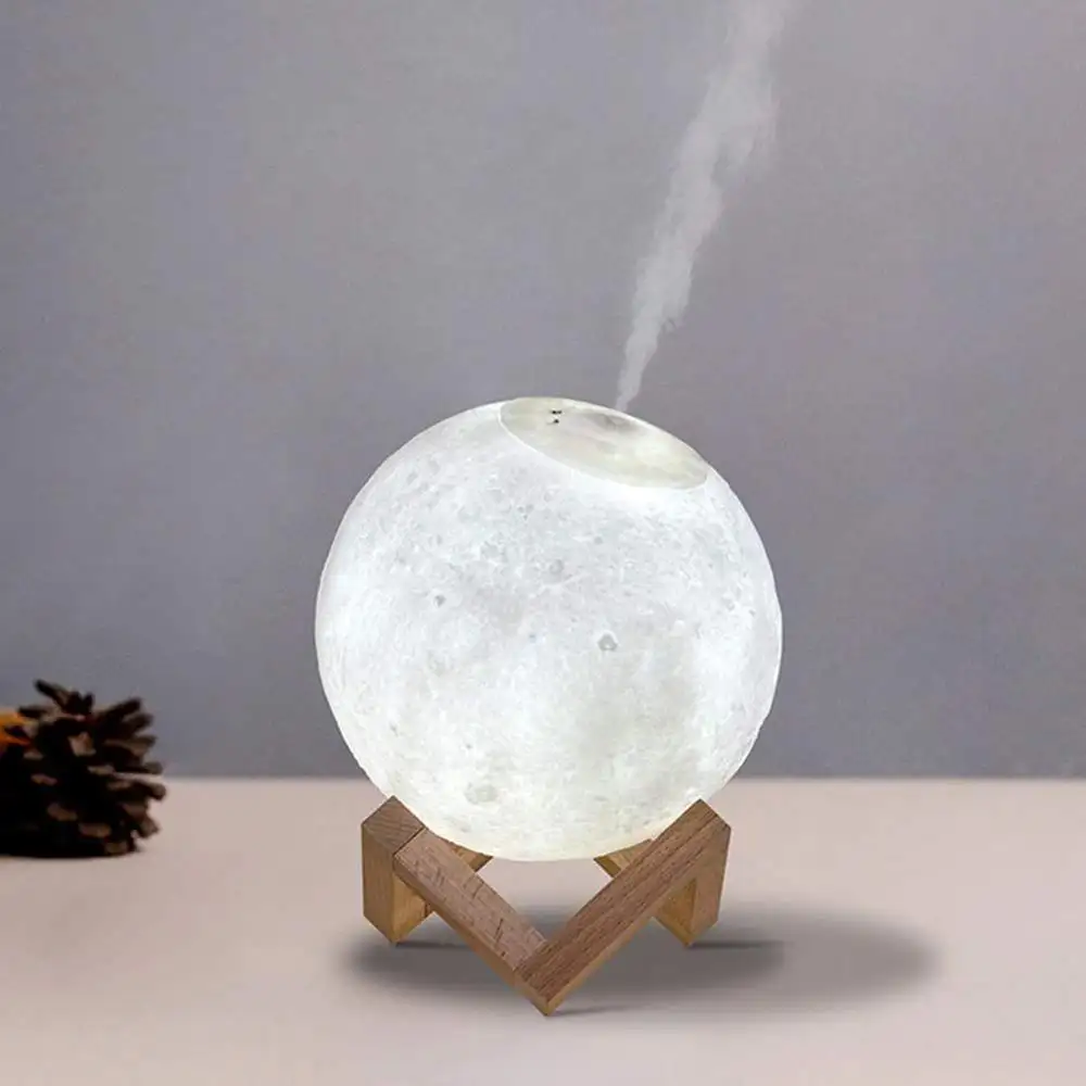 Şarj edilebilir pil işletilen dekoratif sis nemlendiriciler, taşınabilir yuvarlak 3D ay lambası nemlendirici uçucu yağ difüzör 880ml
