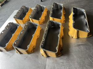 4W-2580: Base de couvercle de culbuteur - Product Image 4