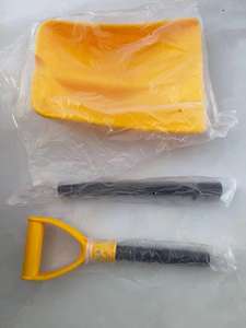 Mango de metal largo con agarre D, pala cuadrada de extracción de nieve con cabezal de plástico portátil 3 - Product Image 5