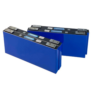 แบตเตอรี่ลิเธียมไอออนแบบแท่งปริซึมชนิด NMC ขนาด 3.7V 116Ah 120Ah ใหม่ สำหรับรถยนต์ไฟฟ้า ยี่ห้อ CATL - Product Image 1