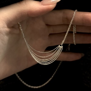 Collier en argent sterling S925, élégant, avec pendentif en forme de trapèze, petit diamant étincelant, à un caractère, tendance, superposé - Product Image 1