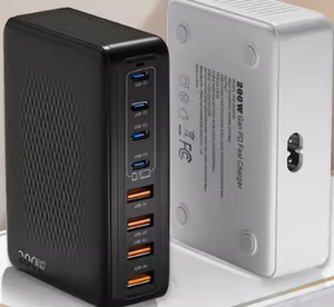 Adaptateur secteur GaN PD DC 200W avec sortie 1,5A, 4 ports USB + 4 ports Type-C, à brancher sur un ordinateur portable - Product Image 2