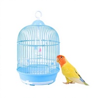 Cage à oiseaux suspendue ronde avec dôme, pour perruches et perruches rouges, en fil métallique bleu, avec plateau amovible, mangeoire, abreuvoir et perchoir, durable et de qualité supérieure