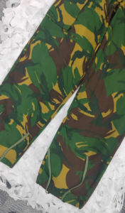 Pantalones a prueba de viento DPM tácticos británicos originales de los años 1970 con cierre de cinturón cruzado Pantalones de combate <span class=keywords><strong>Woodland</strong></span> - Product Image 5