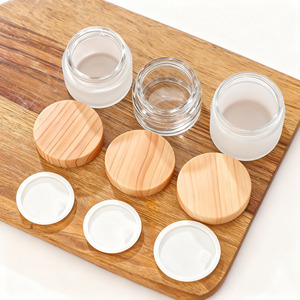 Crème cosmétique la plus vendue <span class=keywords><strong>en</strong></span> <span class=keywords><strong>pot</strong></span> <span class=keywords><strong>en</strong></span> <span class=keywords><strong>verre</strong></span> avec <span class=keywords><strong>action</strong></span> exfoliante et fini transparent 30g 50g 100g <span class=keywords><strong>Pot</strong></span> de crème avec couvercle <span class=keywords><strong>en</strong></span> bambou - Product Image 5