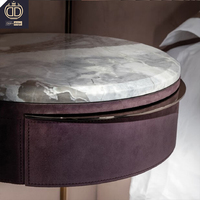 Luxus moderne lila Leder gebogenes Kopfteil Schlafzimmer möbel Set Neuankömmling Zeitgenössisches Design Bett mit Hocker