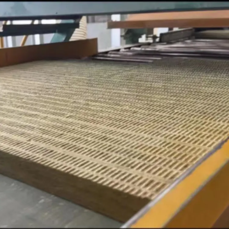 Panneaux d'isolation en laine de roche polyuréthane pour la réduction du bruit d'incendie des fabricants