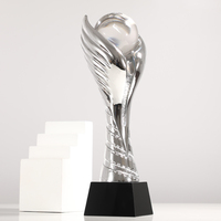 Trophée personnalisé en résine ailes volantes pour football basket-ball or argent cuivre couleurs imprimé UV compétitions sportives activités