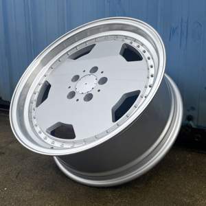 Cerchi Vintage da 18 Pollici 5X112 8J 9J per <span class=keywords><strong>Mercedes</strong></span> <span class=keywords><strong>Benz</strong></span> W211 W140 W211 W124 W210 W212 <span class=keywords><strong>W126</strong></span> W220 Ruote per Auto Passeggeri - Product Image 5