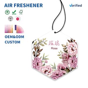 Désodorisant de voiture personnalisé avec logo et parfum sur mesure – Désodorisants suspendus personnalisés - Product Image 1