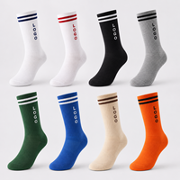 Chaussettes de cyclisme personnalisées, chaussettes de sport avec logo, chaussettes de compression respirantes pour la pratique du cyclisme en plein air