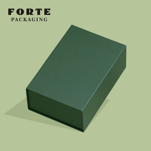 Boîte à bijoux en cuir vert personnalisée avec logo Shenfutai, emballage de luxe pour bagues, boucles d'oreilles, pendentifs et colliers - Product Image 5