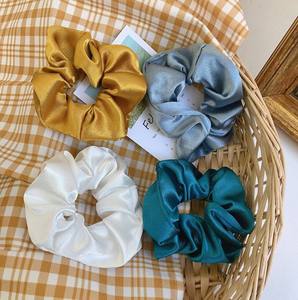 女士时尚真丝缎面发箍，用于头发弹性发带发带马尾辫 - Product Image 3