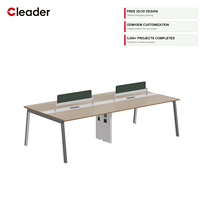 Bureau de travail commercial 4 places avec double plateau, pieds en acier en forme de A, serrure à combinaison et chemin de câbles intégré