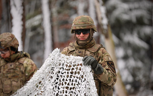 Filet <span class=keywords><strong>de</strong></span> camouflage tactique décoratif pour clôture <span class=keywords><strong>de</strong></span> jardin, directement <span class=keywords><strong>de</strong></span> l'usine, idéal pour <span class=keywords><strong>jeux</strong></span> <span class=keywords><strong>de</strong></span> CS et camouflage - Product Image 6